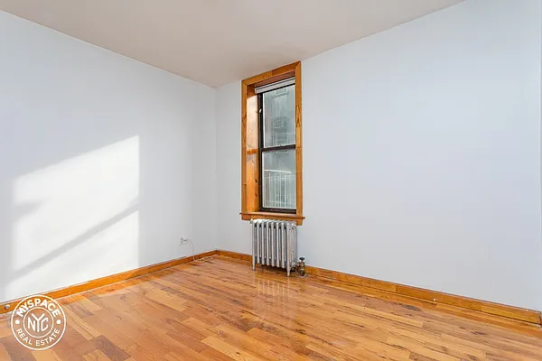 Rented by MySpaceNYC | media 23