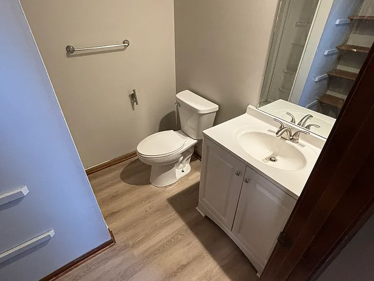 917 N Sunset Dr — Photo 18