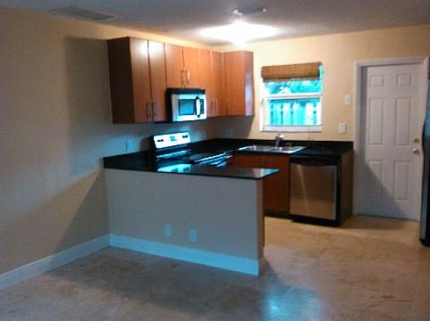 1st image of 1200 NE 5th Ter