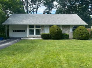 13 Winnetou Rd, White Plains, NY 10603