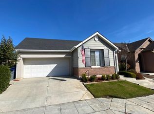 7378 E Ramona Way, Fresno, CA