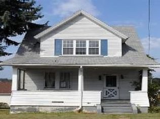 905 Lysle Ave, McKeesport, PA
