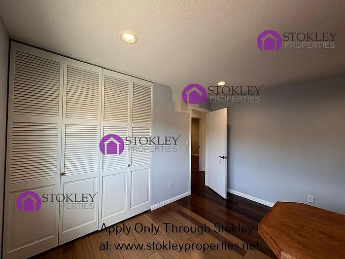 55 Saint Thomas Ln — Photo 42