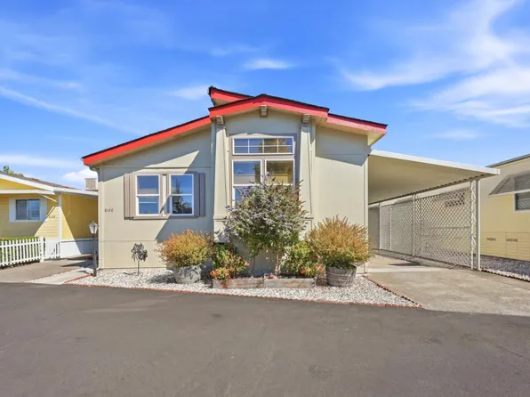 8126 C Street, Windsor, CA 95492