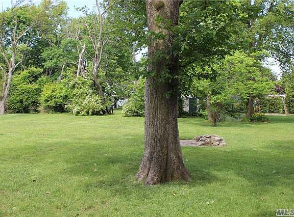 4th image of 3472 Harold St