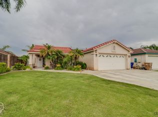 5404 Sierra Caves Ave, Bakersfield, CA 93313