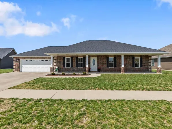 1206 Yellowstone, Sikeston, MO 63801