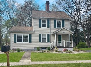 27 Enford St, Avon, CT 06001
