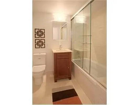 Rented by Jade Stone Real Estate Consulting | media 26