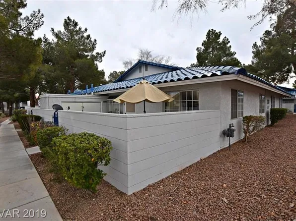 2140 Petersham Ct, Las Vegas, NV 89108