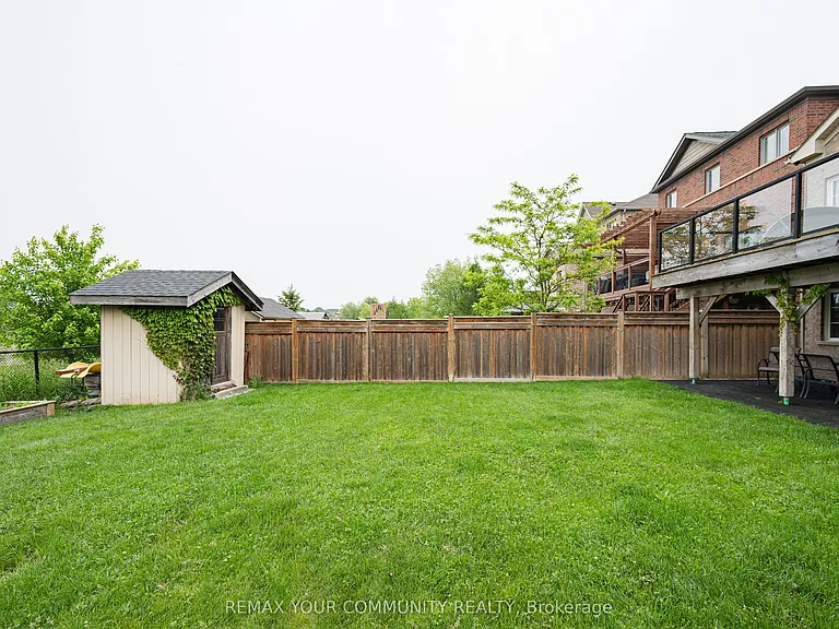 176 Aishford Rd #LOWER — Photo 33