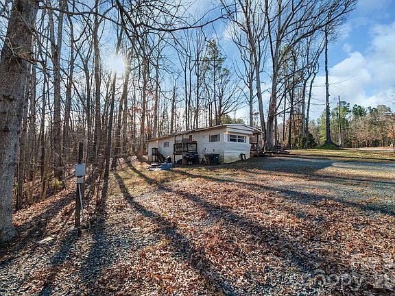 5th image of 4125 Glenola Dr
