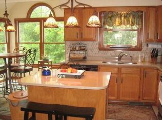 106 Bedford Ct, Seven Fields, PA