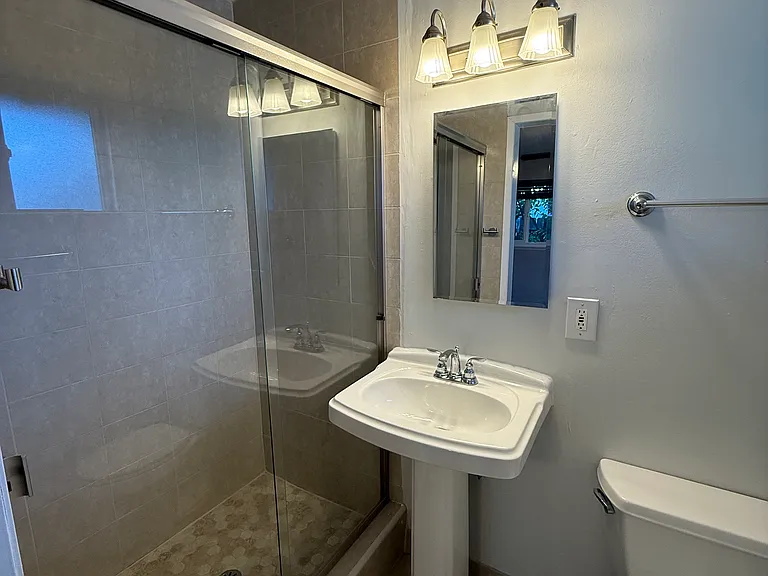 Bathroom 2 (inside bedroom 2)
