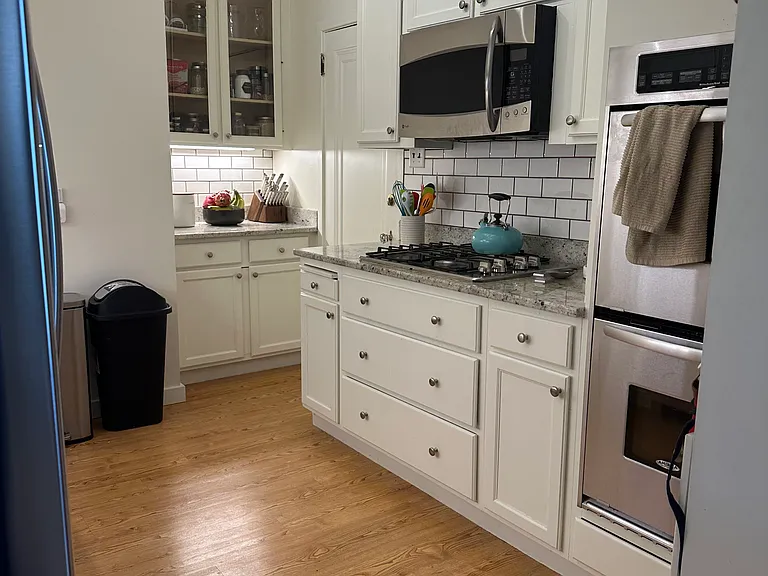 4315 Chowen Ave S #1 — Photo 8