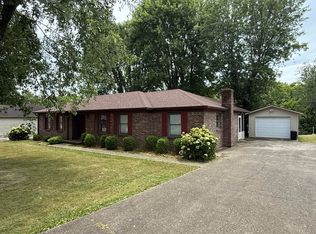 230 S Loop Dr, Stanford, KY 40484