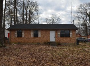 600 Spruce Dr, Clarksville, TN 37042