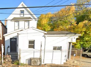 144-19 111th Ave Floor 1, Jamaica, NY 11435