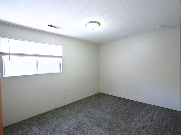 4th image of 3260 Raven Oaks Dr #11
