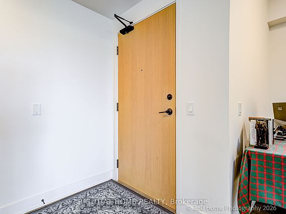 5th image of 202 Burnhamthorpe Rd E #505