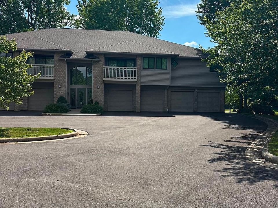 1st image of 3800 Rosemont Blvd APT 101G
