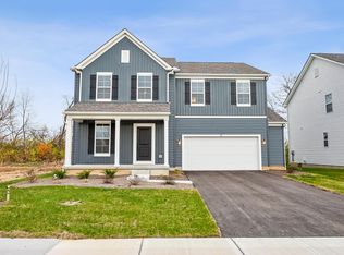 28 Erin Hills Rd, Commercial Point, OH 43116