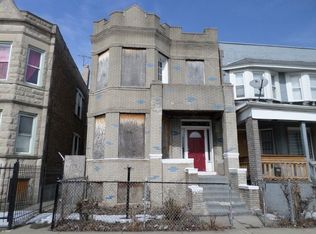 3704 W Grenshaw St, Chicago, IL 60624