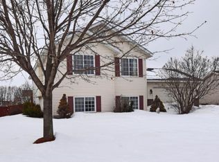 18779 Dylan Dr, Farmington, MN 55024
