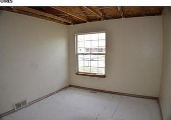 4th image of 204 N 42nd Ave