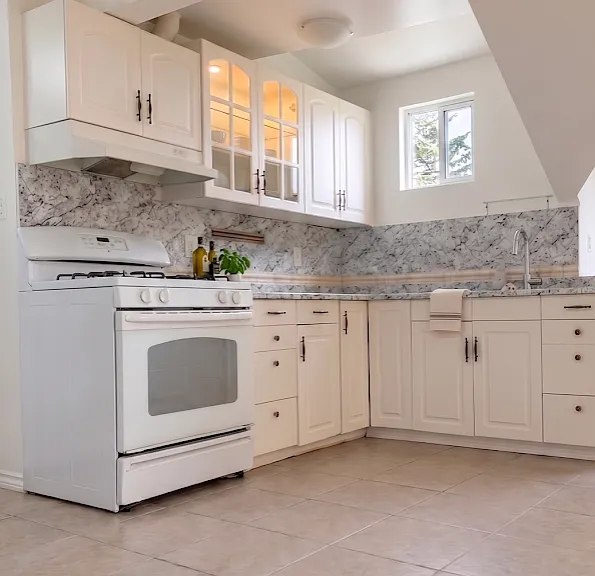 2883 Dollarton Hwy #3 — Photo 6