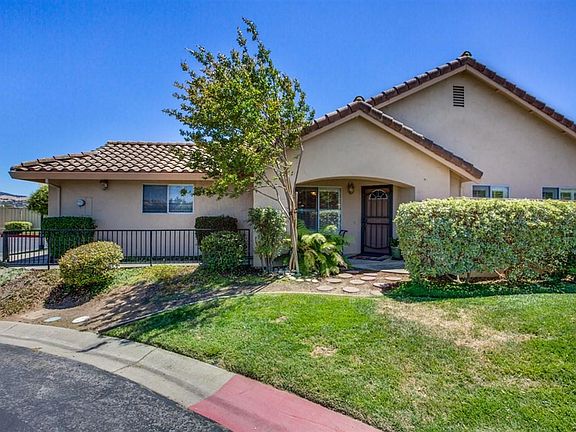 2nd image of 1800 Pinecone Ct