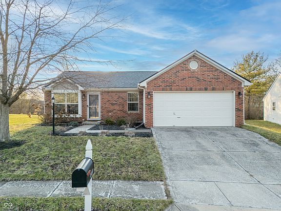 5th image of 18490 Harvest Meadows Dr E
