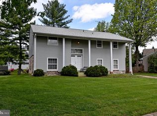 9802 Sudley Manor Dr, Manassas, VA 20109