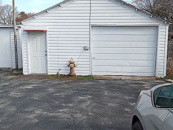 2nd image of 2603 Harling Dr
