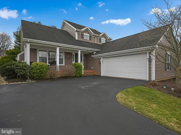 572 Wallingford Rd, Lancaster, PA 17601