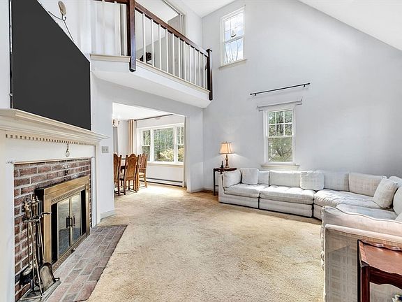 4th image of 5 Briar Patch Rd