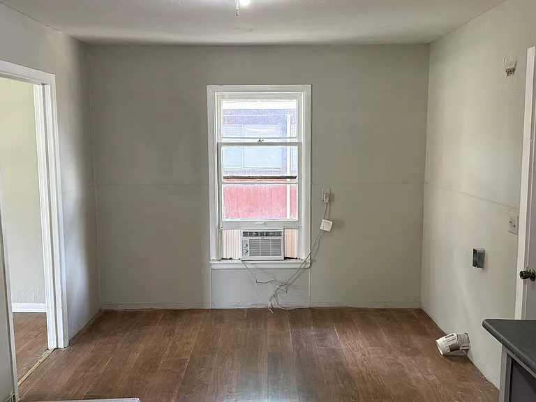 803 Cherry St — Photo 10