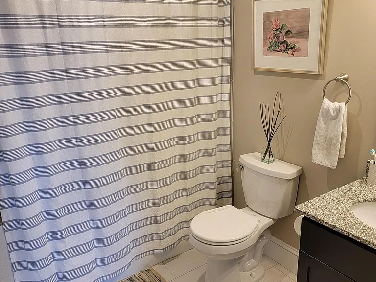 5 Burgoyne St #2 — Photo 15