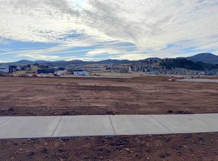 2621 SW Eetclover Cir, Spearfish, SD 57783