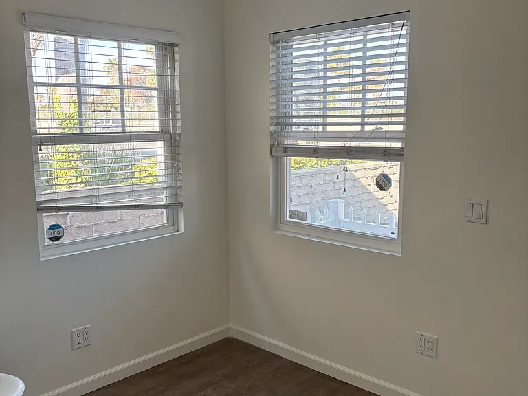 2311-13 Morena Blvd — Photo 8