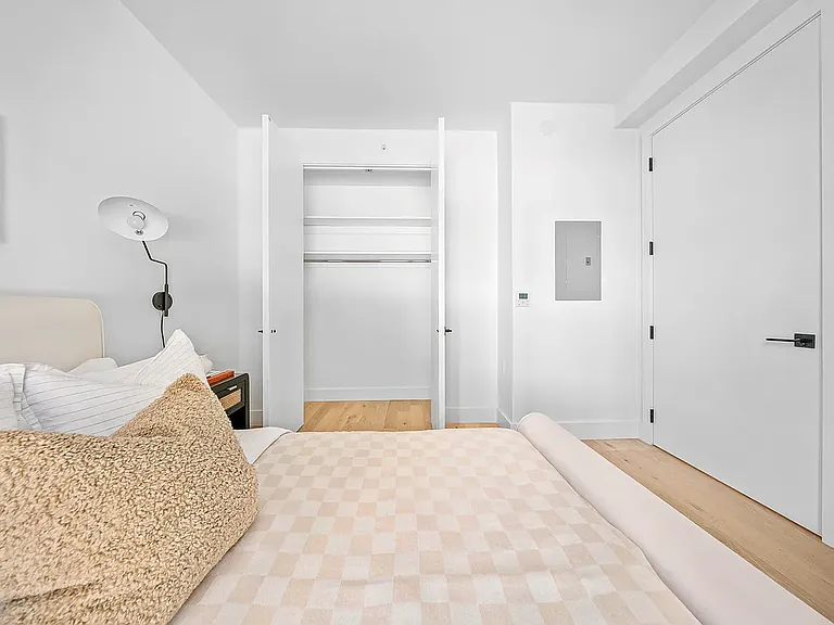 570 Fulton St #9D — Photo 10