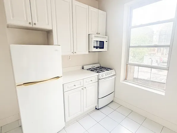 346 E 20th St APT 26, New York, NY 10003