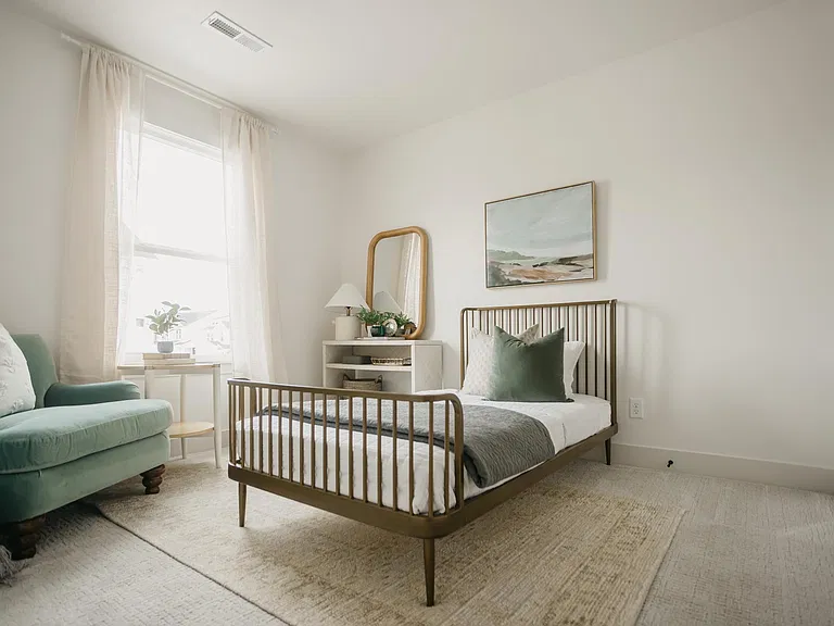 1021 W Coral Charm Way — Photo 9