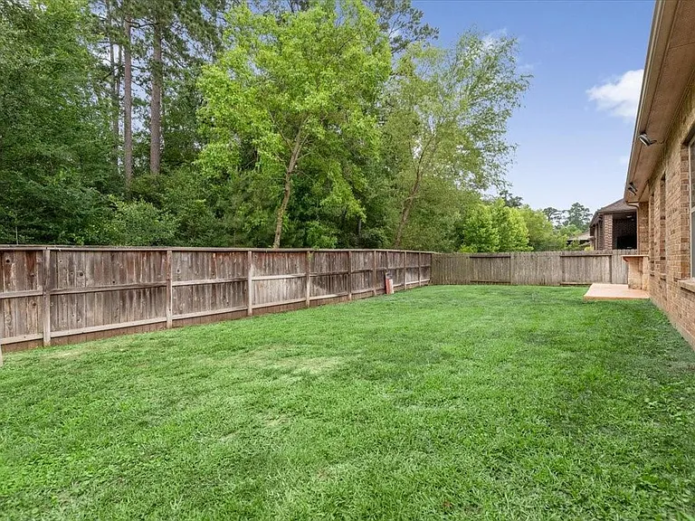 23034 Creek Park Dr — Photo 46