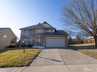 2581 Quail Run Dr, Fairborn, OH 45324