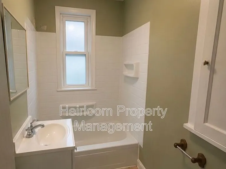 1205 E 2nd St — Photo 3