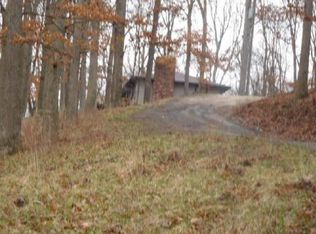 2110 Chase Rd SE, Carrollton, OH 44615