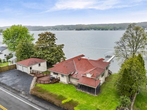 4556 E Lake Rd, Livonia, NY 14487