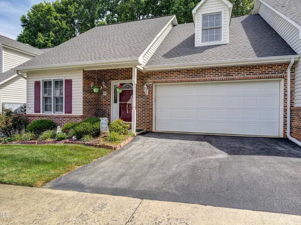 26 Cherokee Ridge Ct #26, Johnson City, TN 37604