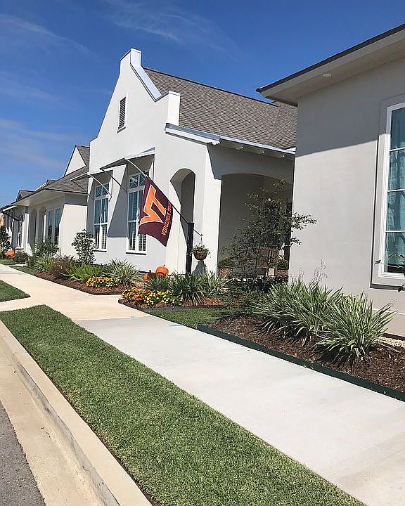 1st image of 104 San Juan Ln